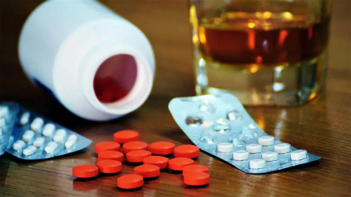 Alcohol can alter the effectiveness of medications. Mixing drugs and alcohol can cause health complications and increase overdose risk.