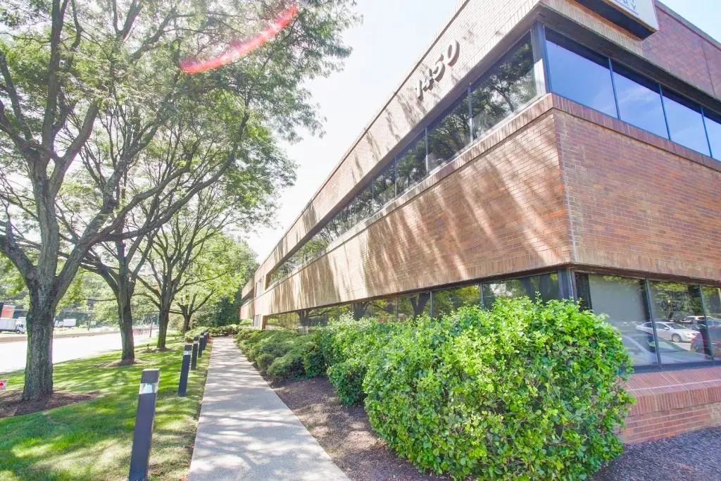 A building image of The Recovery Team's New Jersey facility